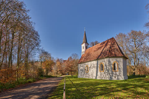 Gemeinde Erharting Landkreis Mühldorf Hampersberg Herbst (Dirschl Johann) Deutschland MÜ